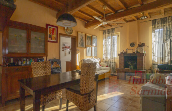 Casa Bifamiliare in Centro a Melara